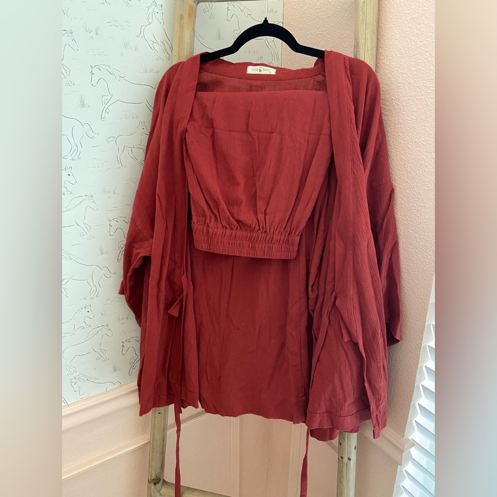 Women's Red Kimono-Style Loungewear Set: Wide-Leg Pants and Tunic Wrap w Pockets - Picture 6 of 10